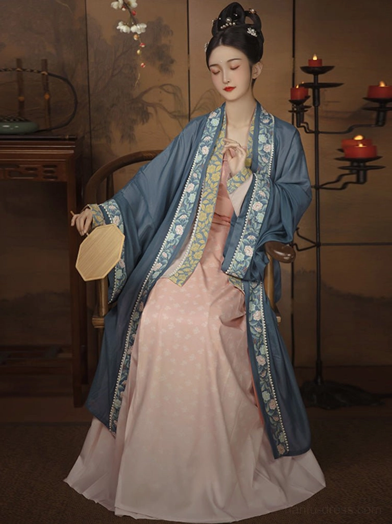 Blue Song Dynasty Hanfu Qiyao Ruqun complete set with indigo beizi coat and pink printed wrap skirt seated view