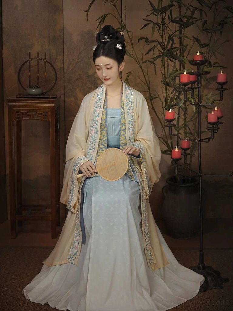 Yellow Begonia Fall Song Dynasty Qiyao Ruqun Hanfu with cream embroidered-trim beizi and light blue skirt