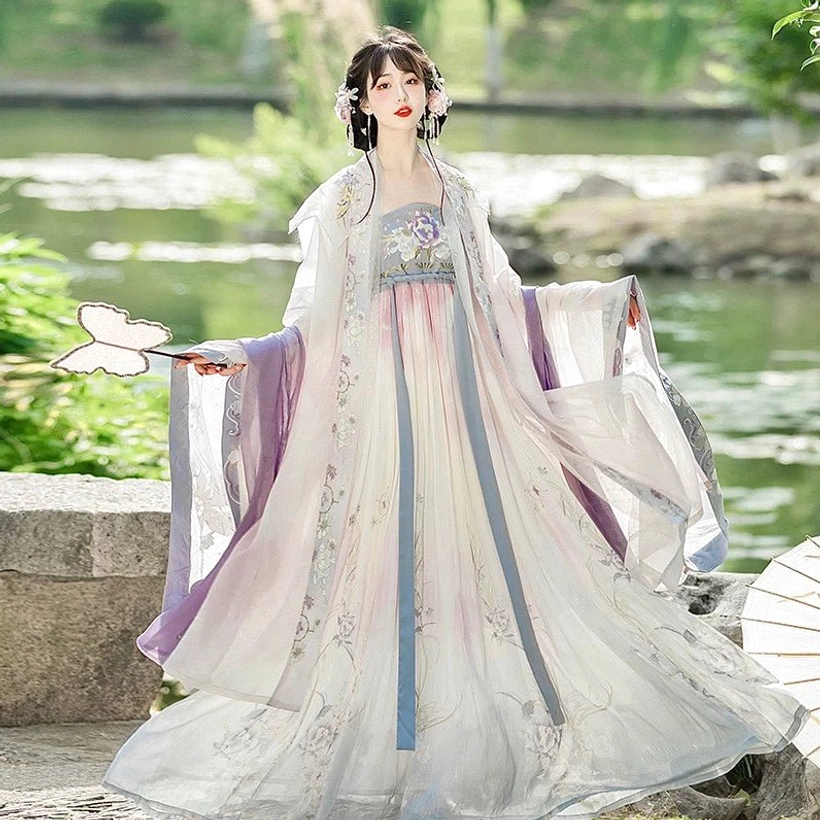 Side view of Begonia Tang Dynasty Hanfu Heziqun complete set with floral embroidered bodice pastel skirt and pibo sash