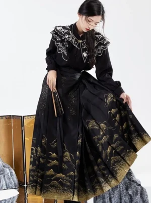 Black modern Ming Dynasty Hanfu complete set with gold landscape mamianqun horse face skirt and embroidered white cloud collar