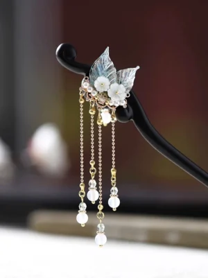 Blue flower Chinese hair stick with translucent leaves white resin flowers layered gold tassels and pearl pendants for Hanfu hairstyles