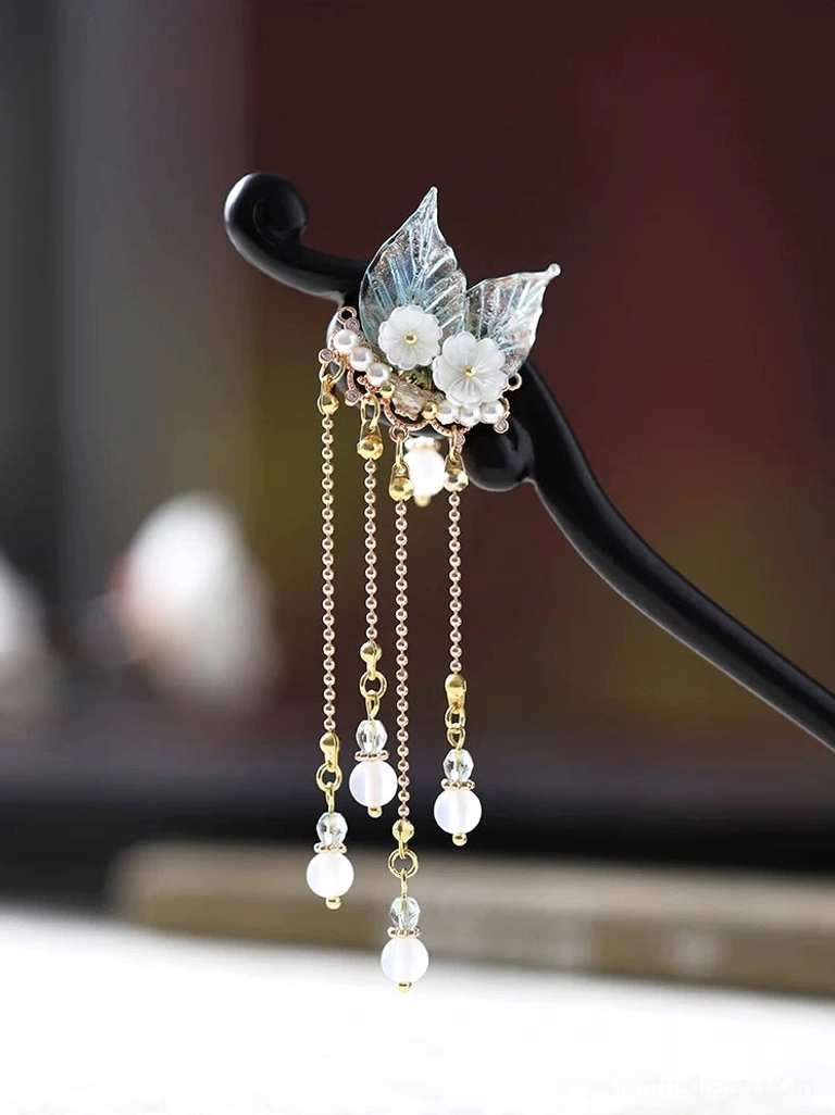 Blue flower Chinese hair stick with translucent leaves white resin flowers layered gold tassels and pearl pendants for Hanfu hairstyles