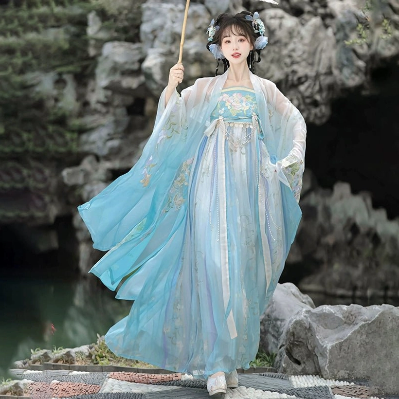 Blue Tang Dynasty Hanfu Heziqun complete set in motion with embroidered bodice and fluttering sheer large-sleeved outer coat