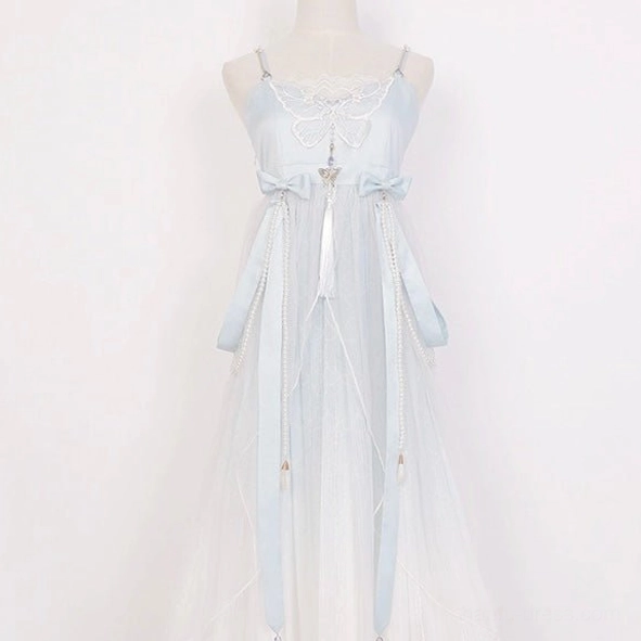 Mannequin display of Cinderella Tang-inspired Hanfu dress with butterfly embroidered bodice, bows, pearl tassels, and blue white tulle