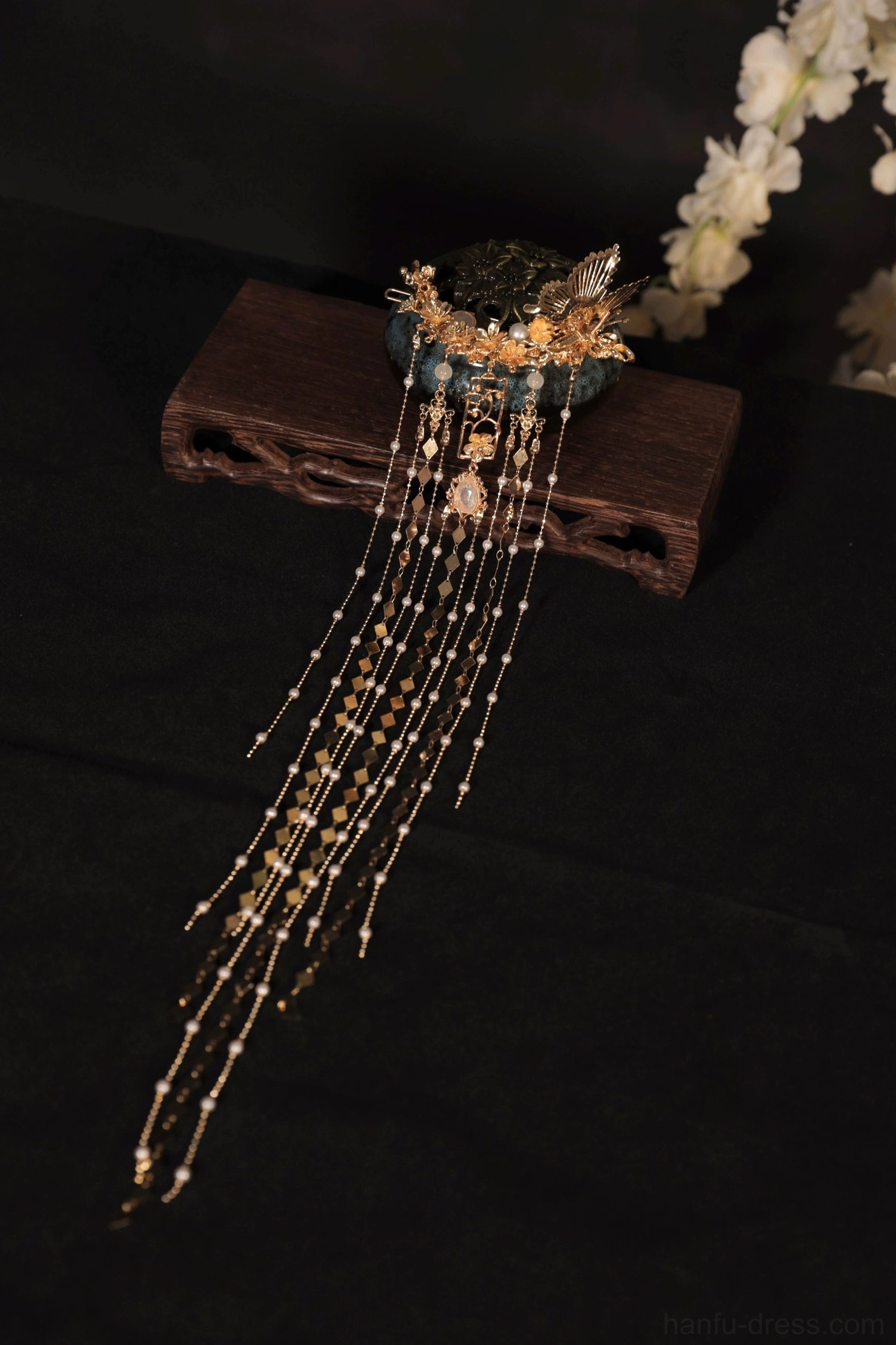 Long Dazzle Chinese bridal hairpin with butterfly floral top and flowing pearl bead tassel chains