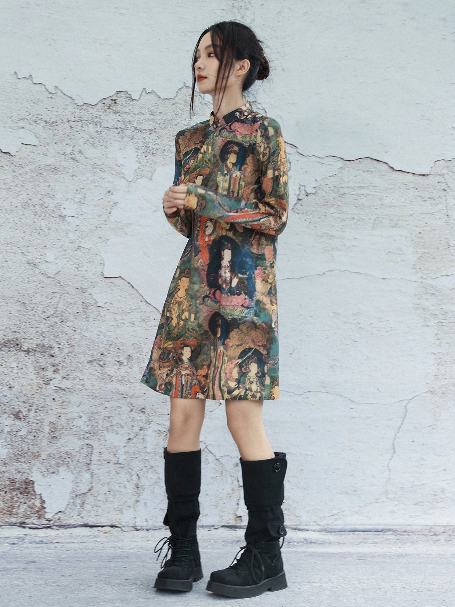 Side view of Dunhuang mural print modern Hanfu cheongsam dress featuring relaxed fit long sleeves and Mandarin stand collar