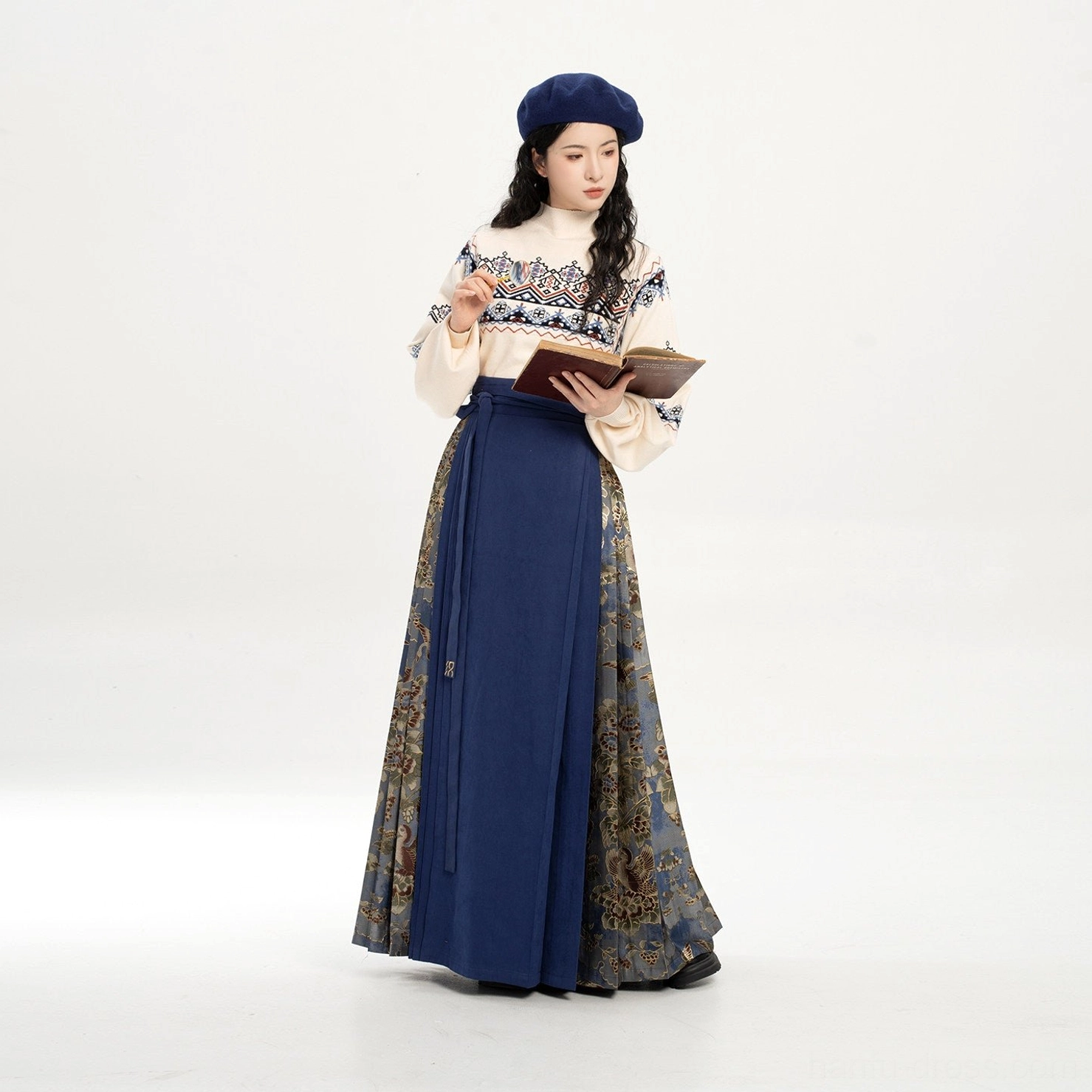 Dunhuang Museum Pipa Music turtleneck sweater and mamianqun hanfu set product image in a contemporary Chinese traditional clothing style
