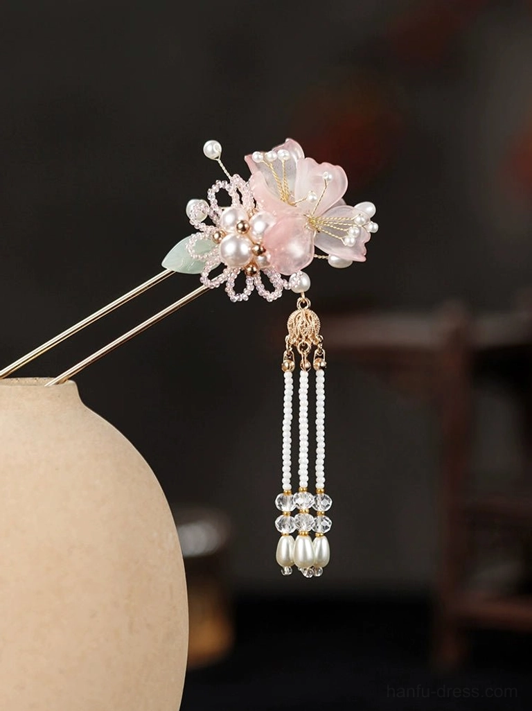 Fanghua traditional Chinese floral tassel hairpin with pink resin blossom, pearl pendants and gold-tone hair stick