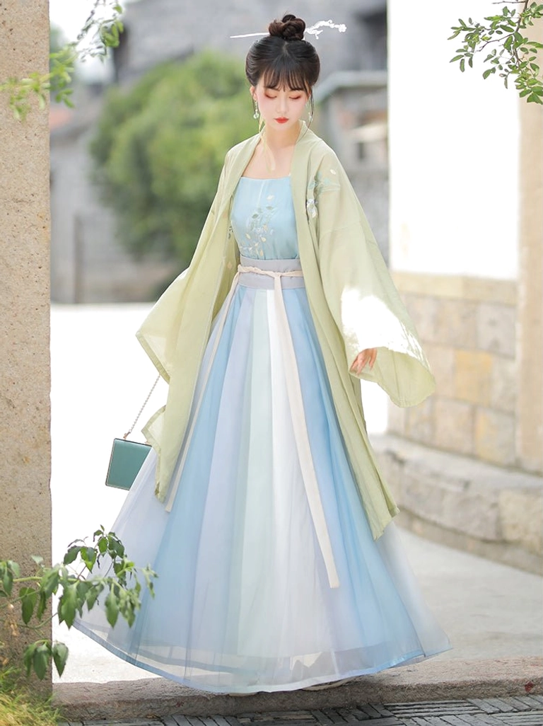 Flowing Song Dynasty Qiyao Ruqun Hanfu with soft sky blue gradient skirt and loose sleeve embroidered outer coat