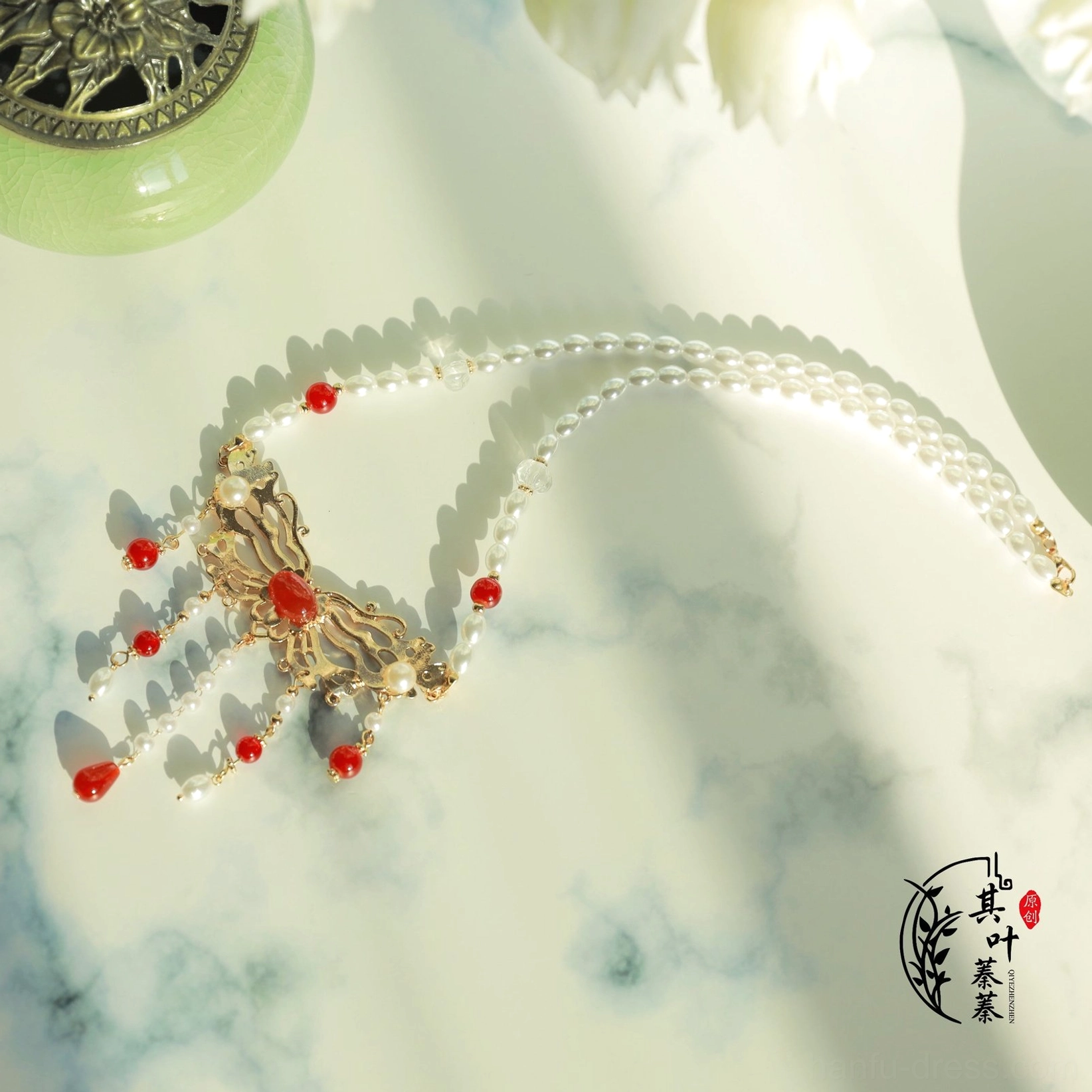 Matching Hanfu forehead and neck ornament with pearl chain gold butterfly decoration red beads and elegant dangling tassels