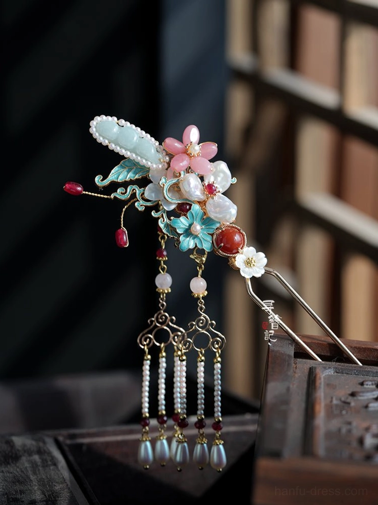 Single Hanfu side hanging hairpin with pink floral decorations blue cloisonne-style leaves red beads gold-tone details and delicate pearl beaded tassels