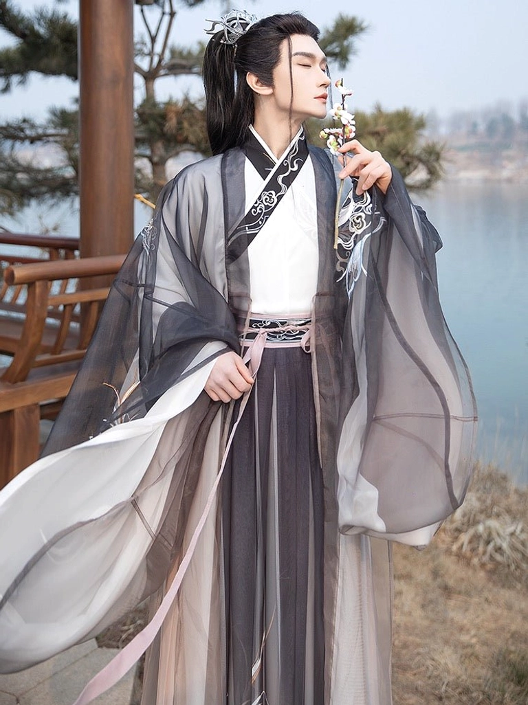 Thunder black men's wuxia Hanfu Qiyao Ruqun with gray to pink gradient fabric black-trimmed cross-collar top and silver dragon embroidery