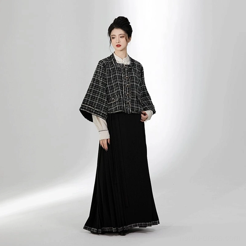 Black modern Ming Dynasty Hanfu mamianqun full set with tweed-look cropped jacket and long pleated skirt