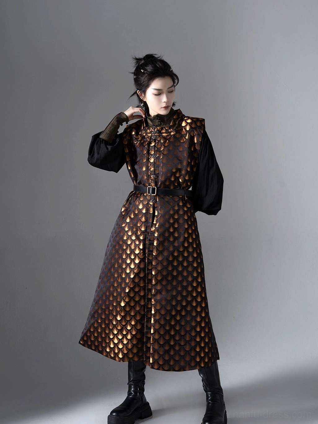 Full body front view of a Ming Dynasty inspired Tieli Hanfu warrior robe with dark flowing layers and a golden dragon scale patterned sleeveless vest