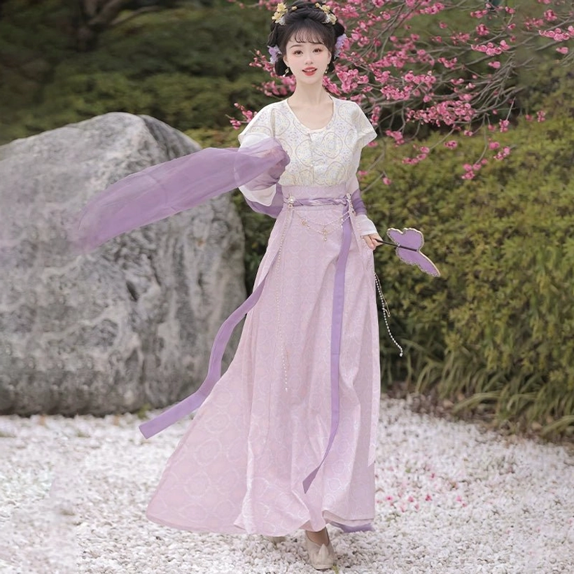 Purple Tang Dynasty inspired qiyao ruqun Hanfu complete set with cream top long skirt and butterfly prop