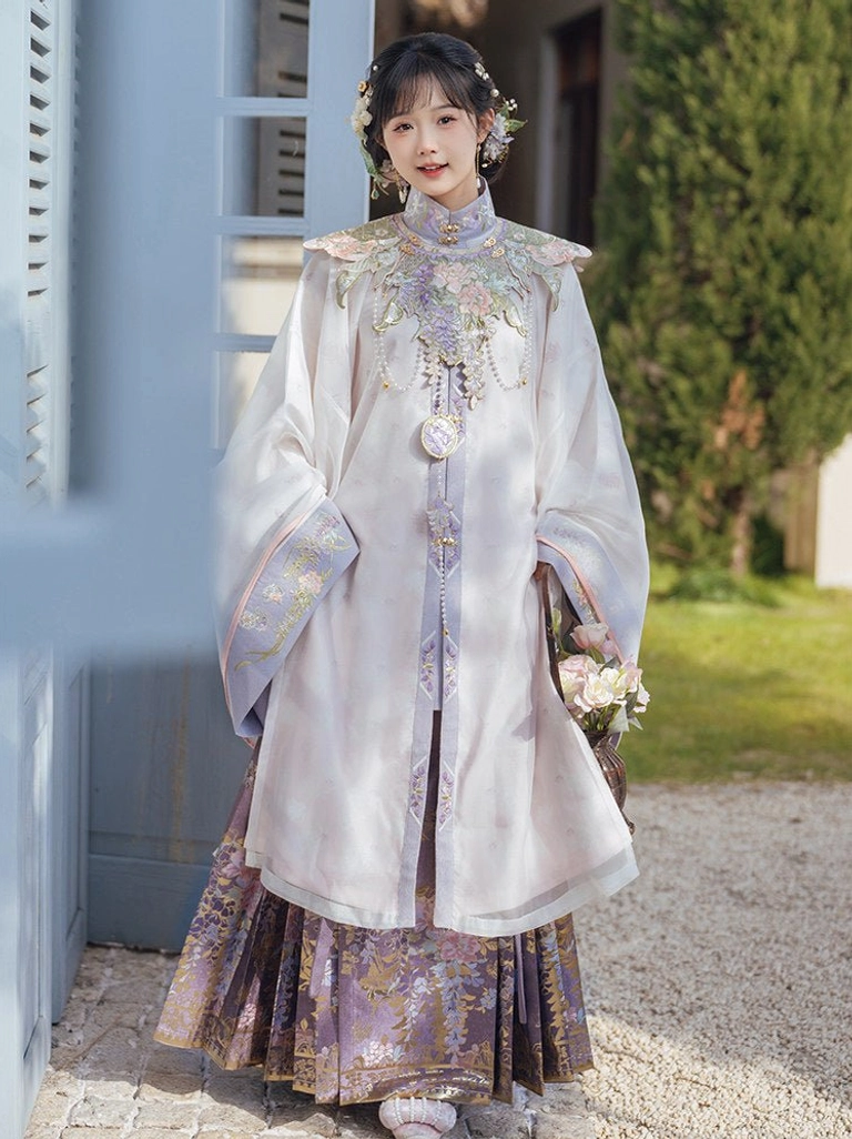 Full standing view of Misty Vines Ming Dynasty Hanfu full set with pale purple robe embroidered cloud collar and violet mamian skirt