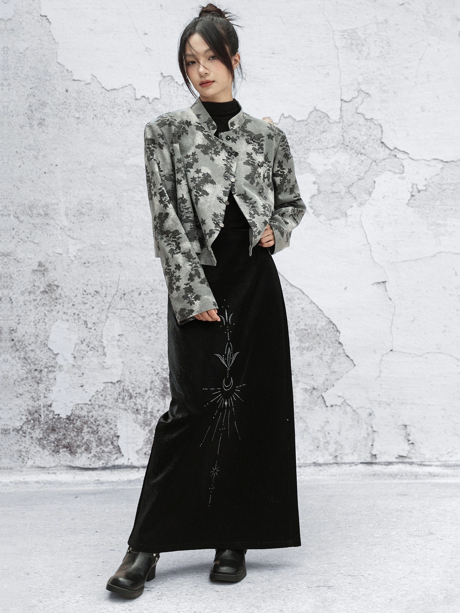 Modern Hanfu floral print cropped jacket side front view styled with black turtleneck embroidered long skirt and leather shoes