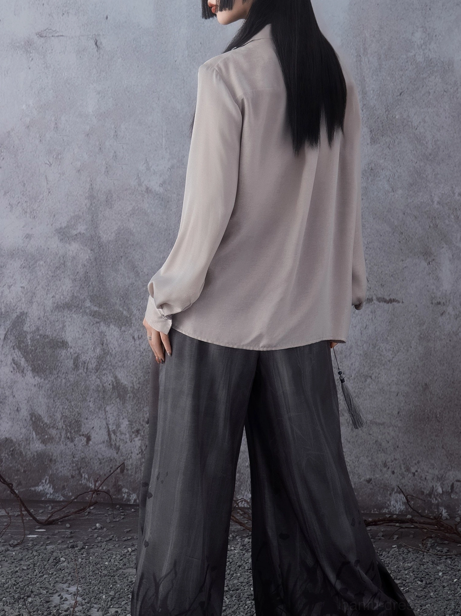 Back view of light gray Modern Hanfu long sleeve shirt with plain back and softly gathered lantern sleeves