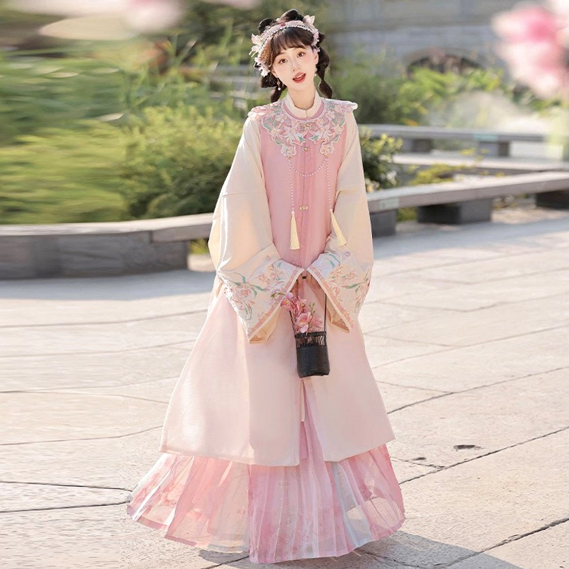 Pink Moonlit Flowers Ming Dynasty Hanfu full set with tassel bijia vest, embroidered collar and layered pleated skirt