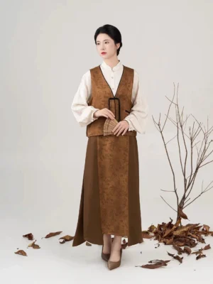 New Chinese style women modern Hanfu outfit with cream blouse brown vest long skirt and woven clutch