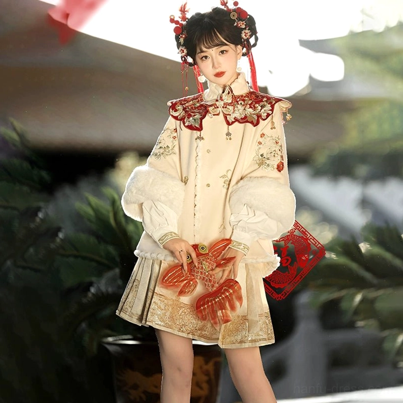 Off white Spring Festival modern Hanfu mamianqun horse face skirt set with gold embroidery in garden courtyard