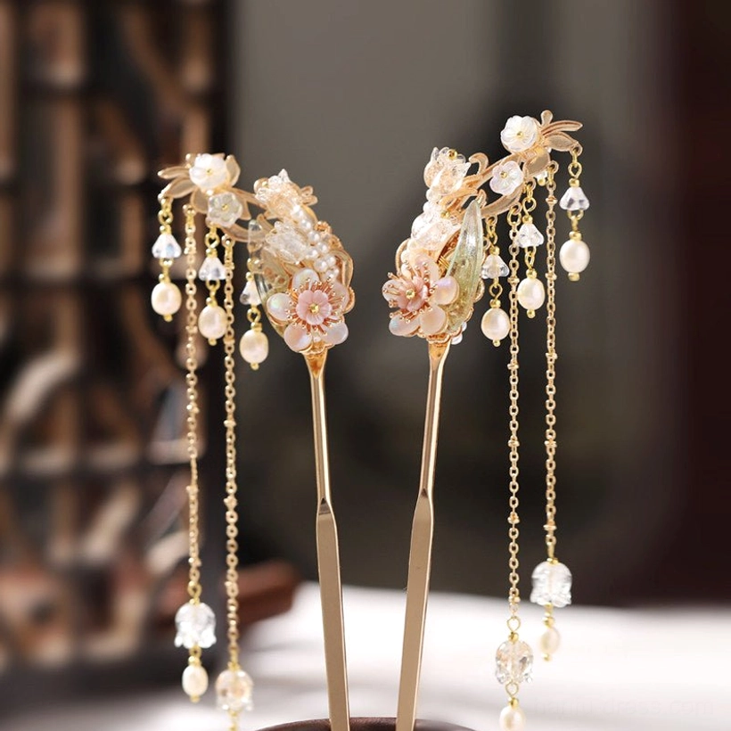 Pair of champagne gold Chinese hair sticks with pink floral ornaments, imitation pearls, crystal pendants, and long tassels for Hanfu hairstyles
