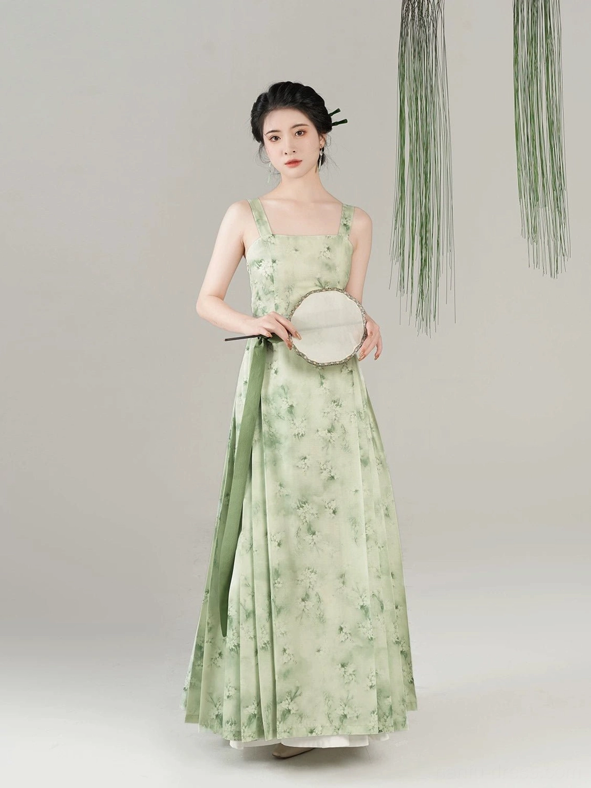 Pear Blossom Begonia Song Dynasty inspired floral Hanfu dress worn alone with pleated skirt, green waist sash and traditional round fan