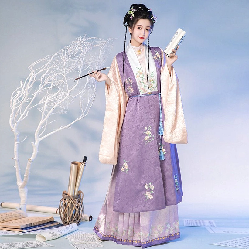 Purple Ming Dynasty hanfu with embroidered bijia vest gradient mamian skirt traditional hairstyle and historical Chinese styling