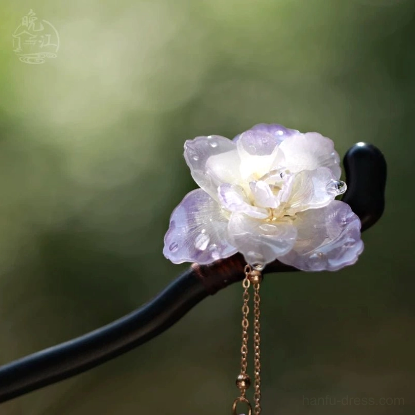 Elegant purple and white flower Chinese hair stick with short golden tassel, metal connector, and dark ebony-style wooden hairpin rod