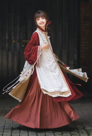 Ranch Girl Ming Dynasty modern Hanfu full outfit with burgundy robe ivory lace vest terracotta Mamianqun horse-face skirt and pastoral styling