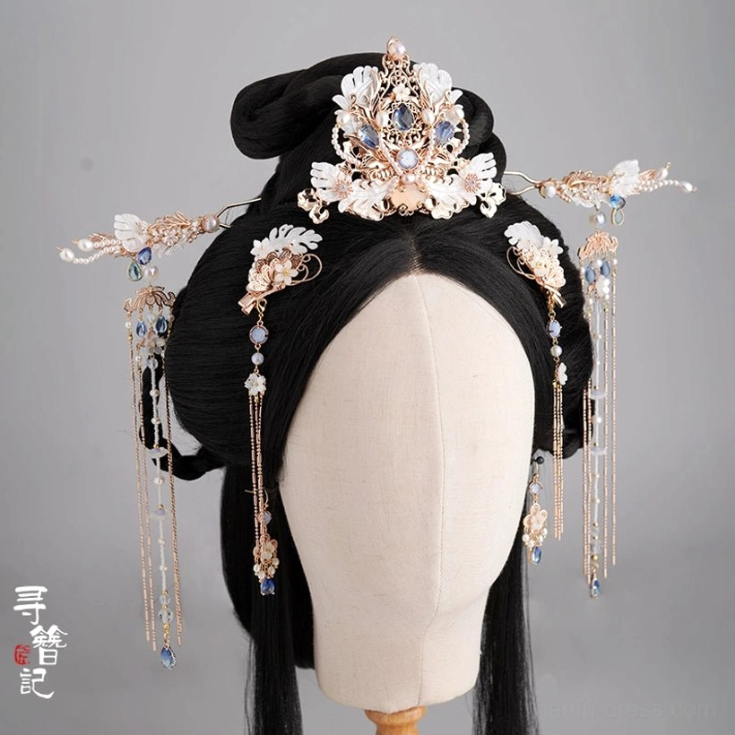 Traditional Chinese Hanfu hairstyle display featuring Sapphire Tears blue white pearl tassel hair ornaments on an ancient style hair bun