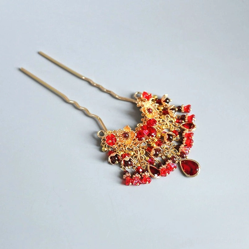 Short traditional Chinese bridal hair pin with compact red bead tassel gold floral ornament and teardrop pendant