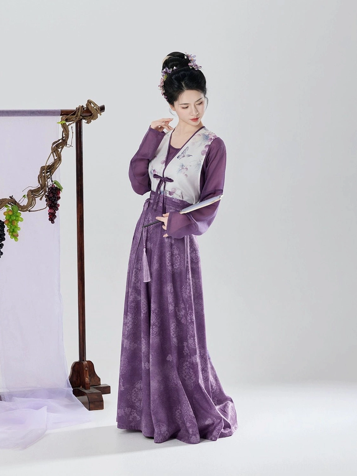 Taro grape Tang Dynasty hanfu full set with purple top printed beizi overlay and flowing eight-panel skirt worn by model