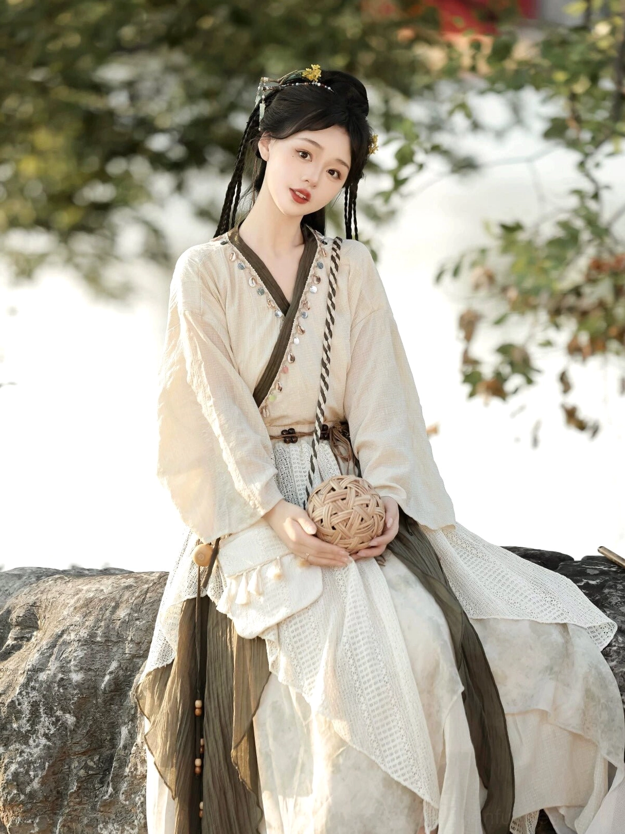 Travelling Lotus modern Hanfu outfit showing overlapping collar, relaxed long sleeves, elastic waist skirt, and layered travel-inspired silhouette