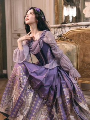Violet Ming-inspired Hanfu bustier and mamianqun horse face skirt set shown in a seated side portrait with sheer lantern sleeves