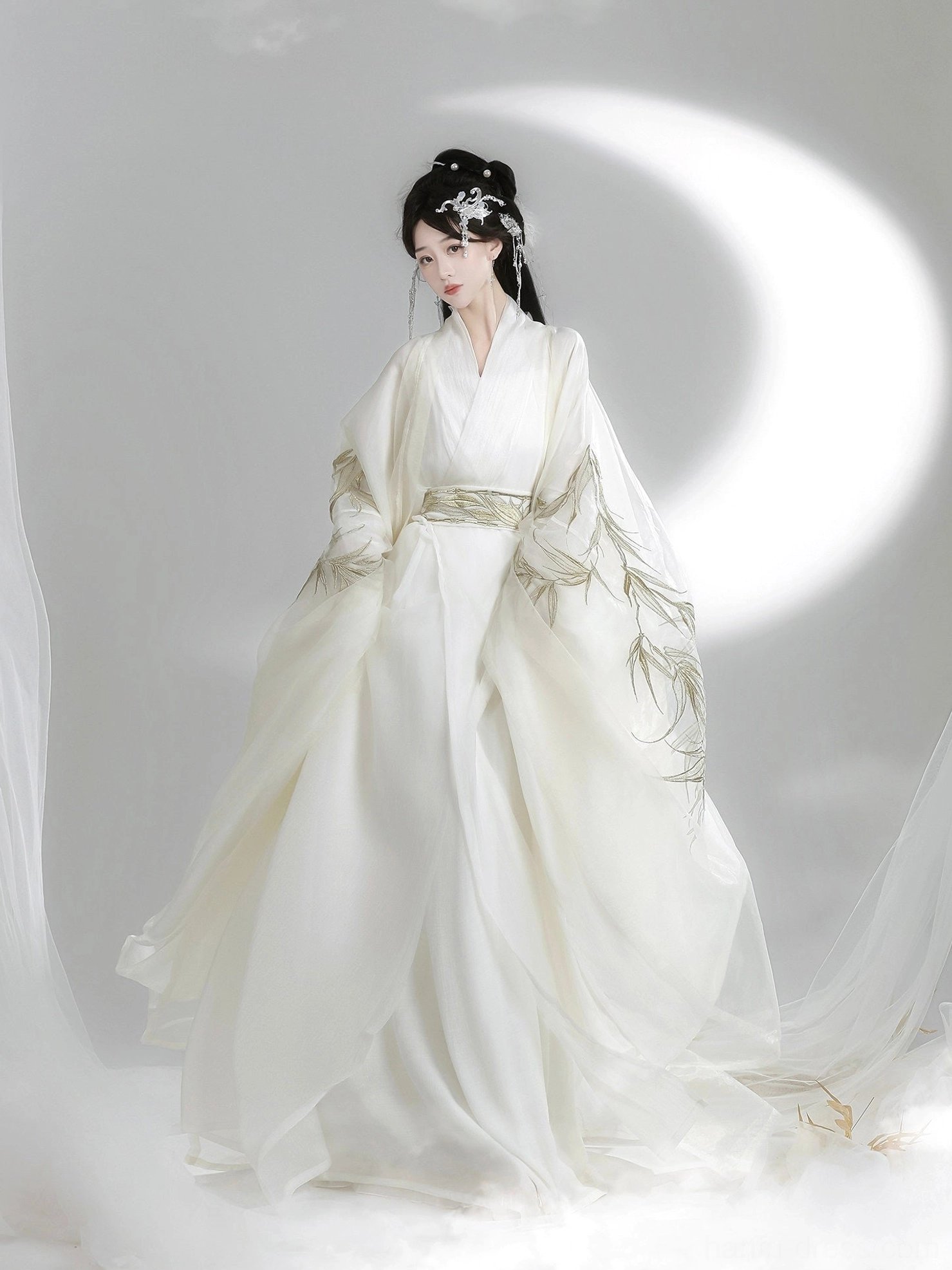 Full set Wei Jin Dynasty Qiyao Ruqun Hanfu in off-white chiffon-like polyester with golden bamboo embroidery and elegant wide sleeves