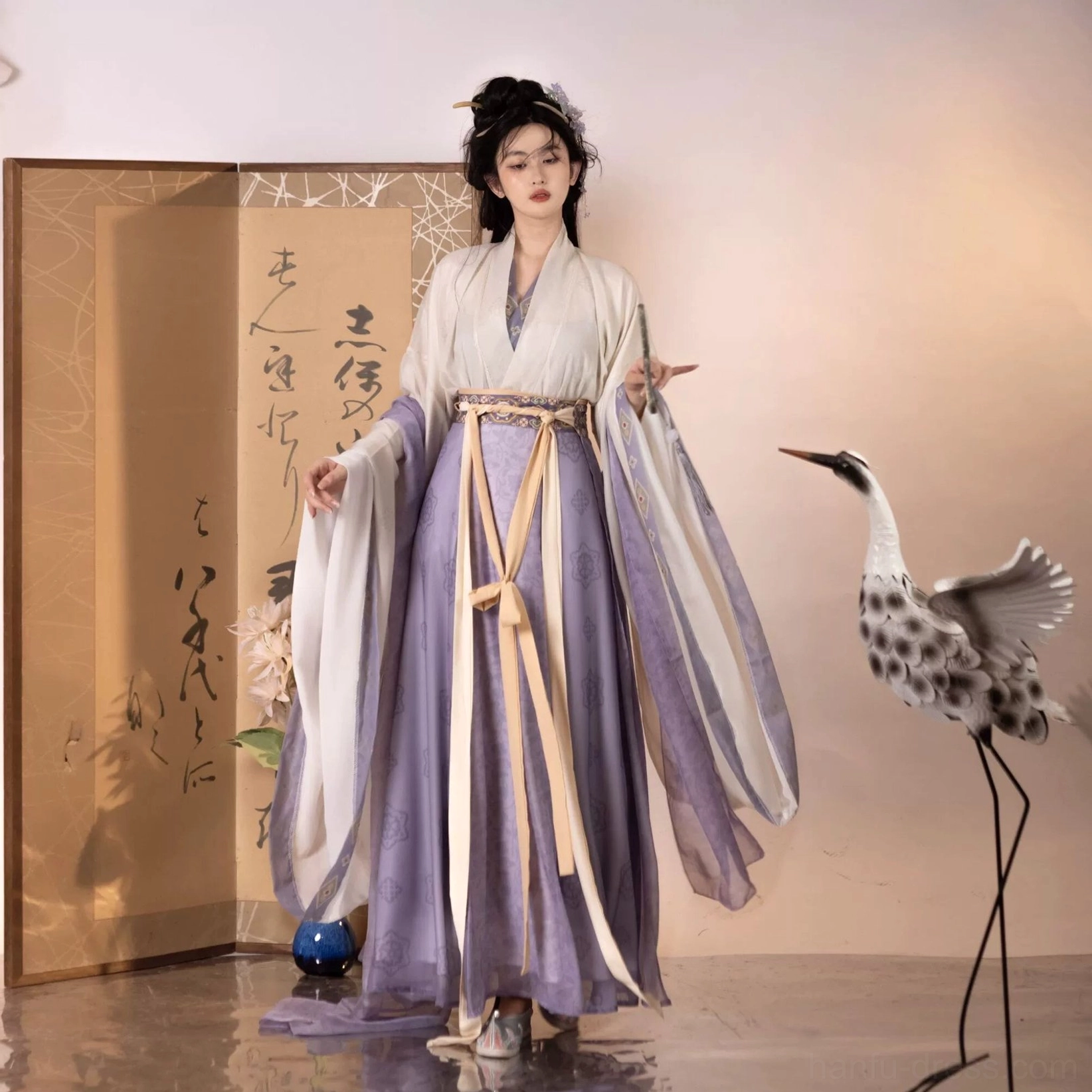 Wei Jin Dynasty Qiyao Ruqun Hanfu in ivory and purple with beige trim, layered sleeves, pleated skirt, and elegant silver shoes