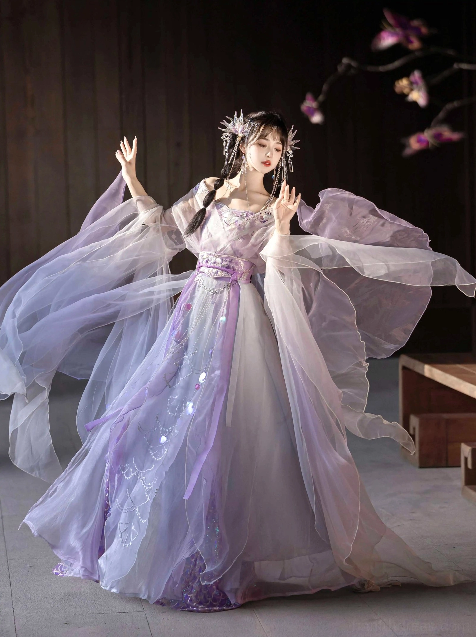 Purple gradient Wei Jin Dynasty Qiyao Ruqun Hanfu with fairy style wide sleeves sequined fish scale skirt embroidery and decorative beaded waistband