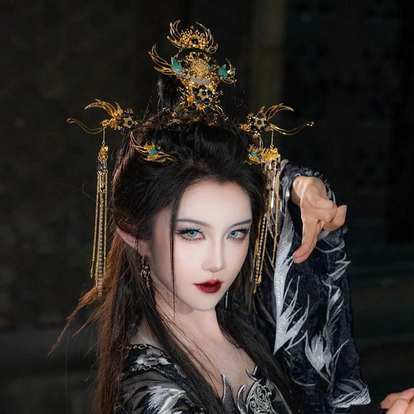 Side view of ornate Xi Wei Hanfu hair jewelry complete set worn with black traditional Chinese outfit and gilded tassel headpiece